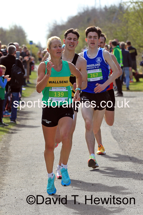 The  2022 Terry O'Gara 5k Road Race, Wallsend.  Photo: David T. Hewitson/Sports for All Pics